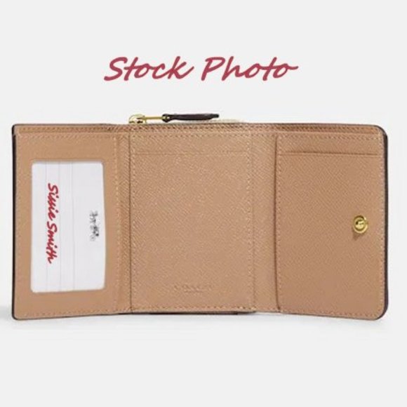 NWT Coach Candy Pink Small Trifold Wallet in Colorblock - Picture 8 of 9